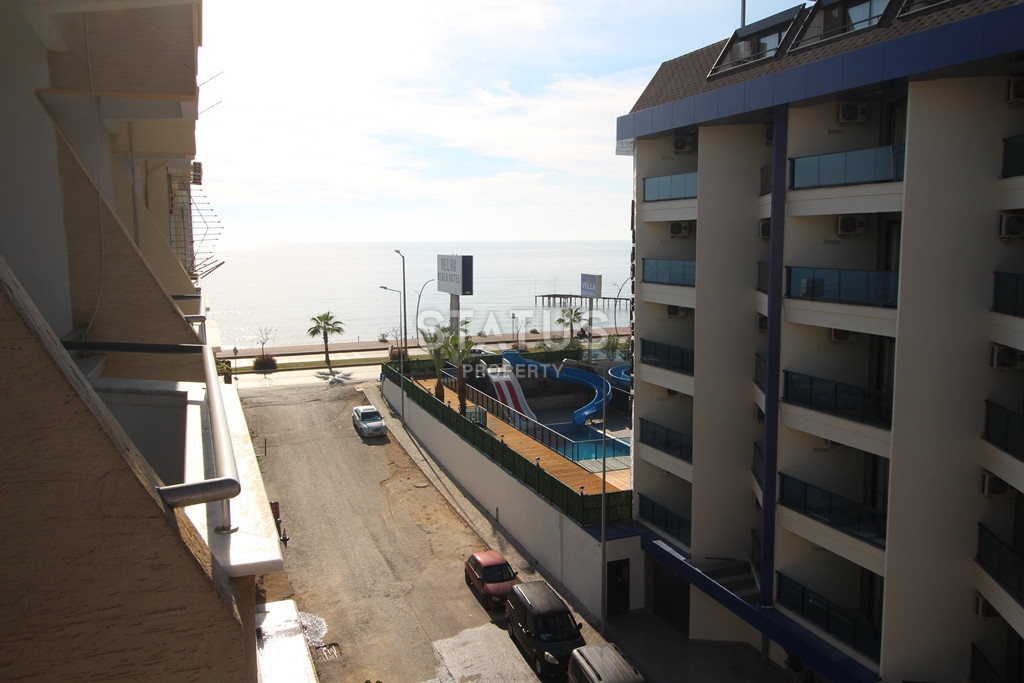 Просторная квартира 1+1 с видом на море, 65 м2 в Тосмуре. фото 19