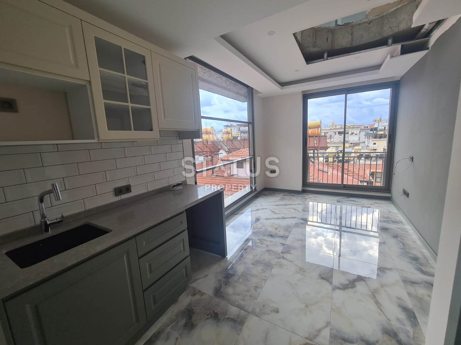 Двухуровневые апартаменты 2+1 в центре Алании в новом доме с видом на горы и Аланийскую Крепость, 120м2 фото 10