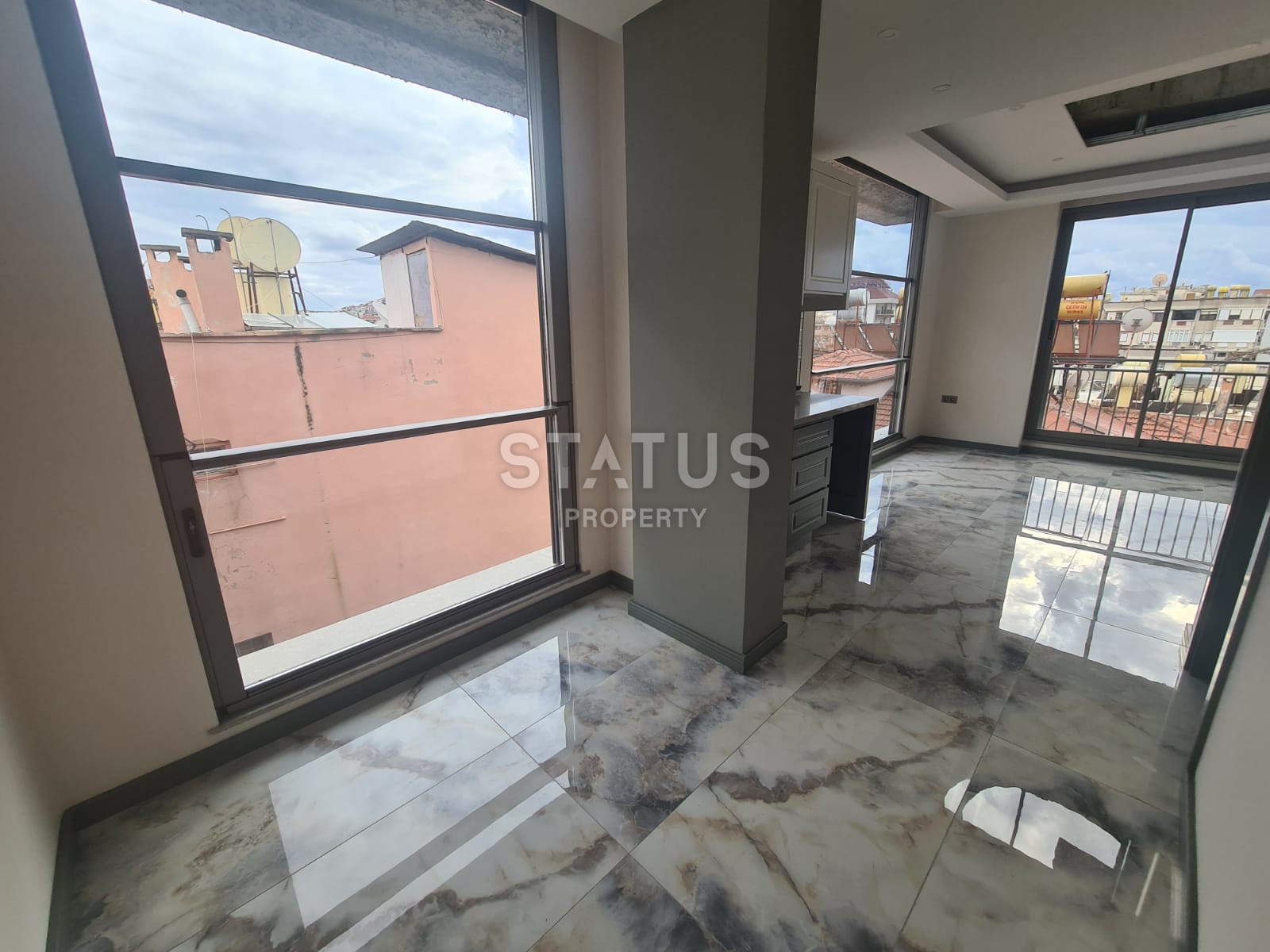 Двухуровневые апартаменты 2+1 в центре Алании в новом доме с видом на горы и Аланийскую Крепость, 120м2 фото 12