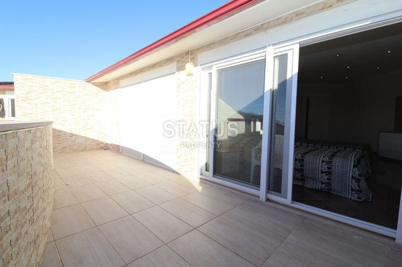 Большой пентхаус 4+1 с видом на море в районе Кестель, 250 м2 фото 14