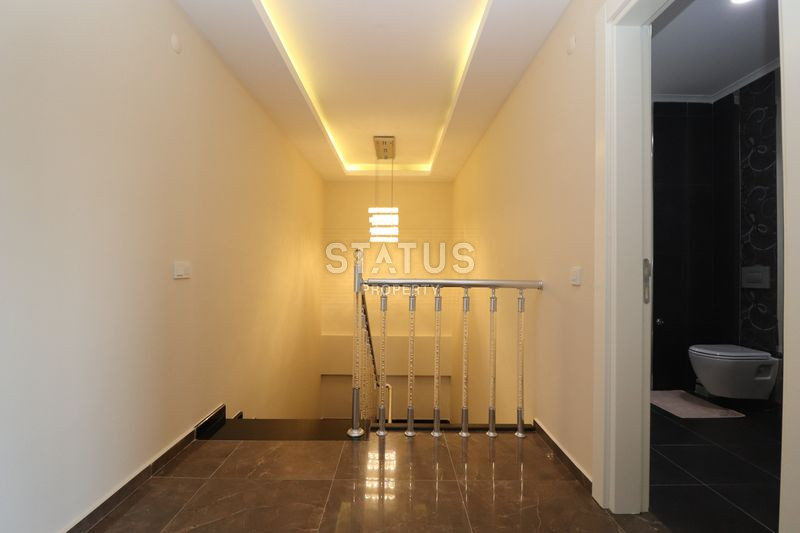 Большой пентхаус 4+1 с видом на море в районе Кестель, 250 м2 фото 24