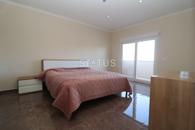 Большой пентхаус 4+1 с видом на море в районе Кестель, 250 м2 фото 25