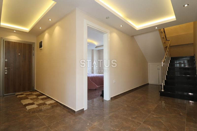 Большой пентхаус 4+1 с видом на море в районе Кестель, 250 м2 фото 31