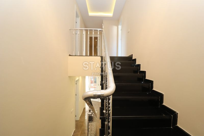 Большой пентхаус 4+1 с видом на море в районе Кестель, 250 м2 фото 34