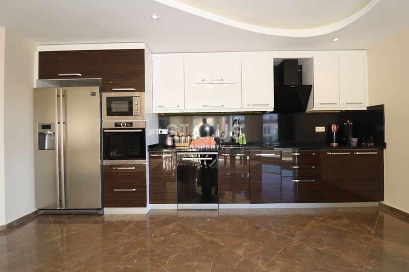 Большой пентхаус 4+1 с видом на море в районе Кестель, 250 м2 фото 37