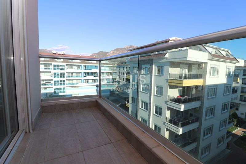 Большой пентхаус 4+1 с видом на море в районе Кестель, 250 м2 фото 39