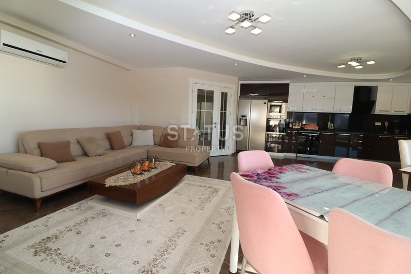 Большой пентхаус 4+1 с видом на море в районе Кестель, 250 м2 фото 40