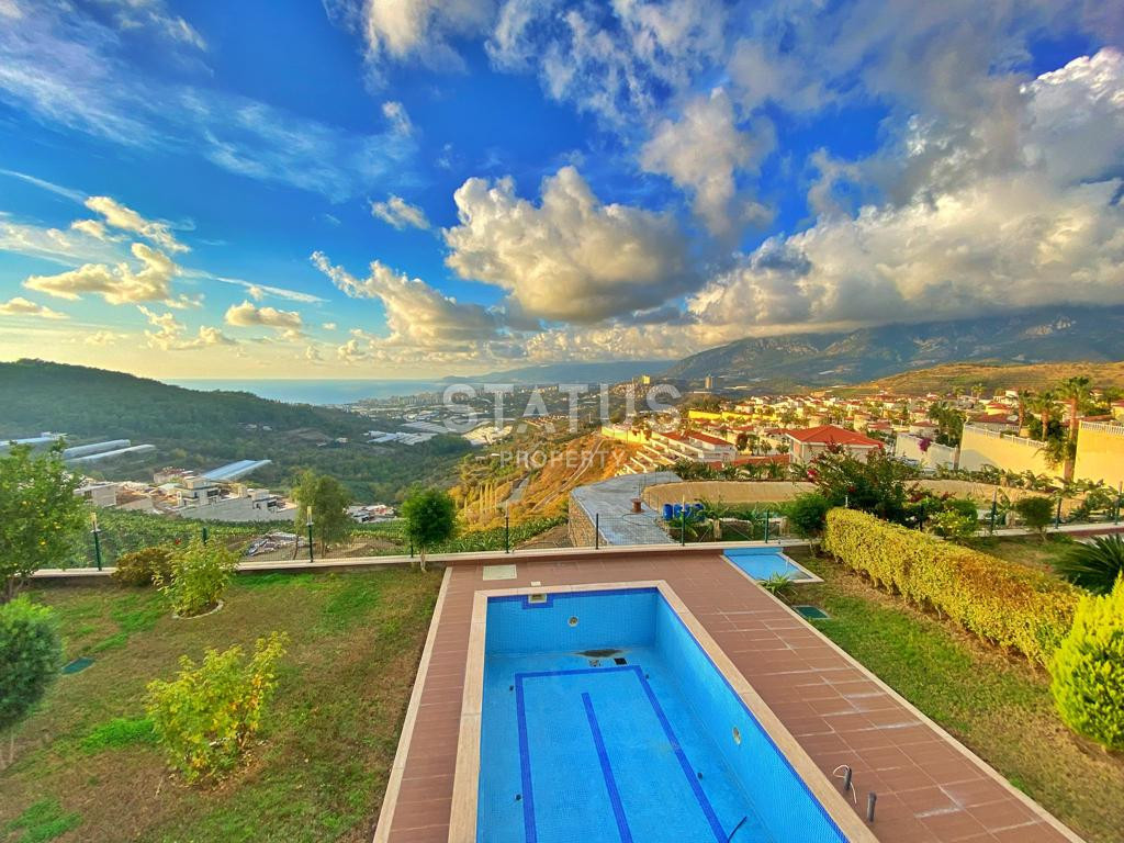 Просторная вилла 4+1 с потрясающими видами и с собственной территорией, 600 м2 фото 5