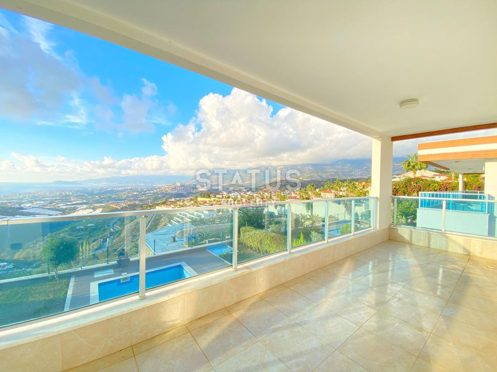 Просторная вилла 4+1 с потрясающими видами и с собственной территорией, 600 м2 фото 21