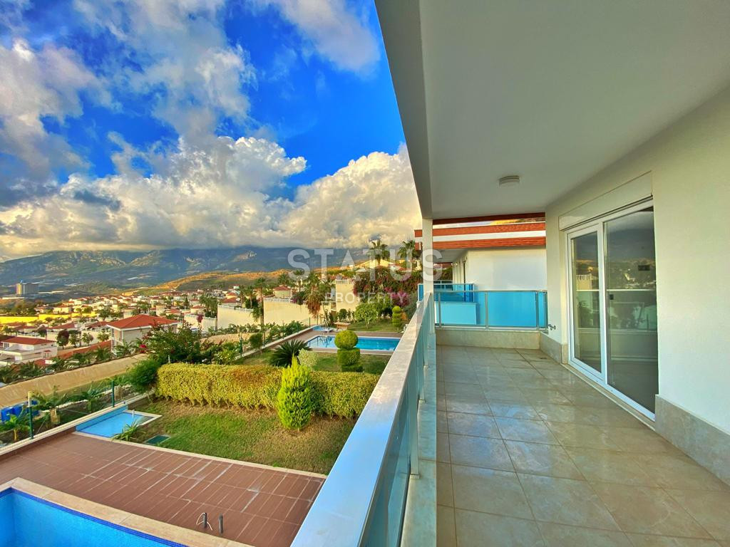 Просторная вилла 4+1 с потрясающими видами и с собственной территорией, 600 м2 фото 23