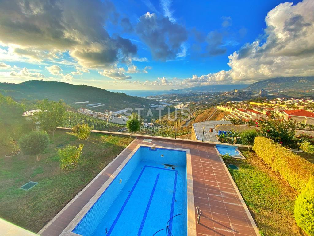 Просторная вилла 4+1 с потрясающими видами и с собственной территорией, 600 м2 фото 27