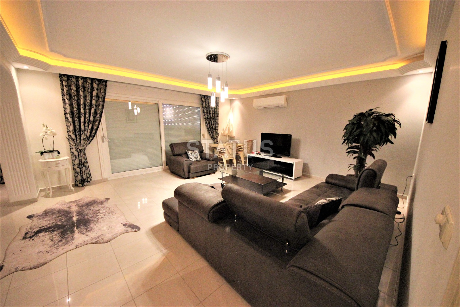 Просторная квартира планировки 2+1 в комплексе с развитой инфраструктурой, 160м.кв фото 1