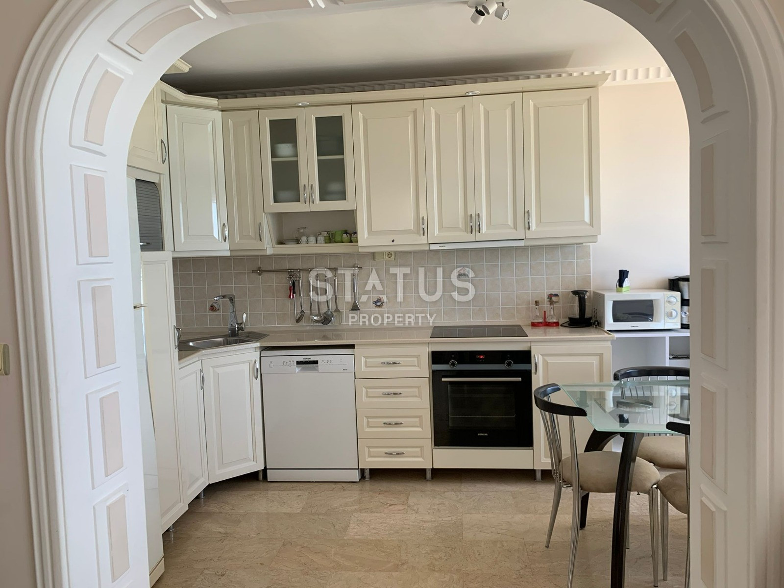 Апартаменты 2+1 с видом на море в Махмутларе, 120 м2 фото 3