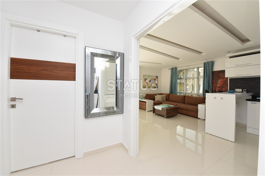 Трехкомнатная меблированная квартира в 300метрах от пляжа Клеопатра. фото 16