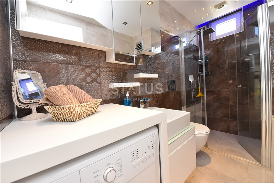 Трехкомнатная меблированная квартира в 300метрах от пляжа Клеопатра. фото 36