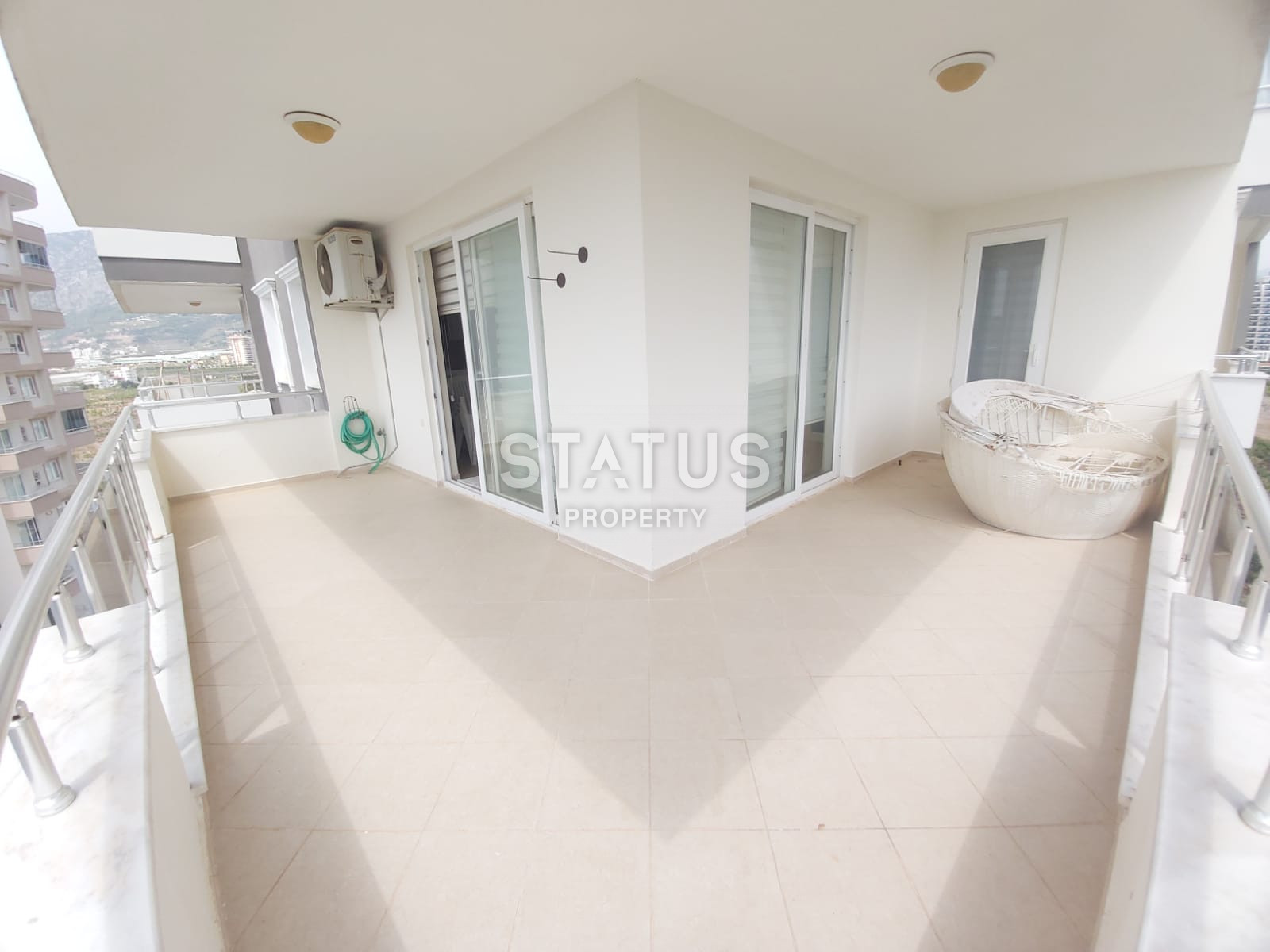 Просторные апартаменты 2+1 с видом на море, крепость и природу в Махмутларе, 115 м2. фото 11