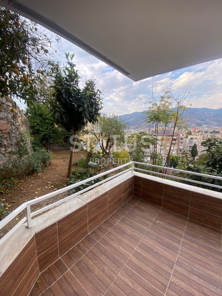 Квартира 1+1 в историческом месте в самом центре Алании, 55 м2. фото 3