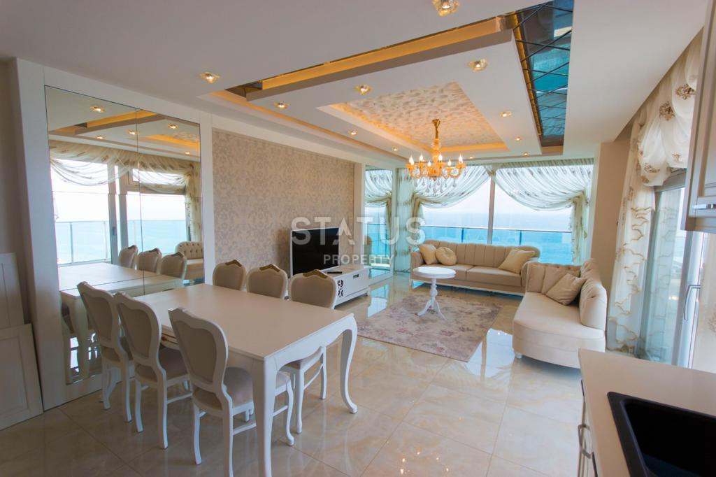 Apartment 2+1 premium class with a panorama of the sea and the fortress, 131 m2 in Mahmutlar. фото 6