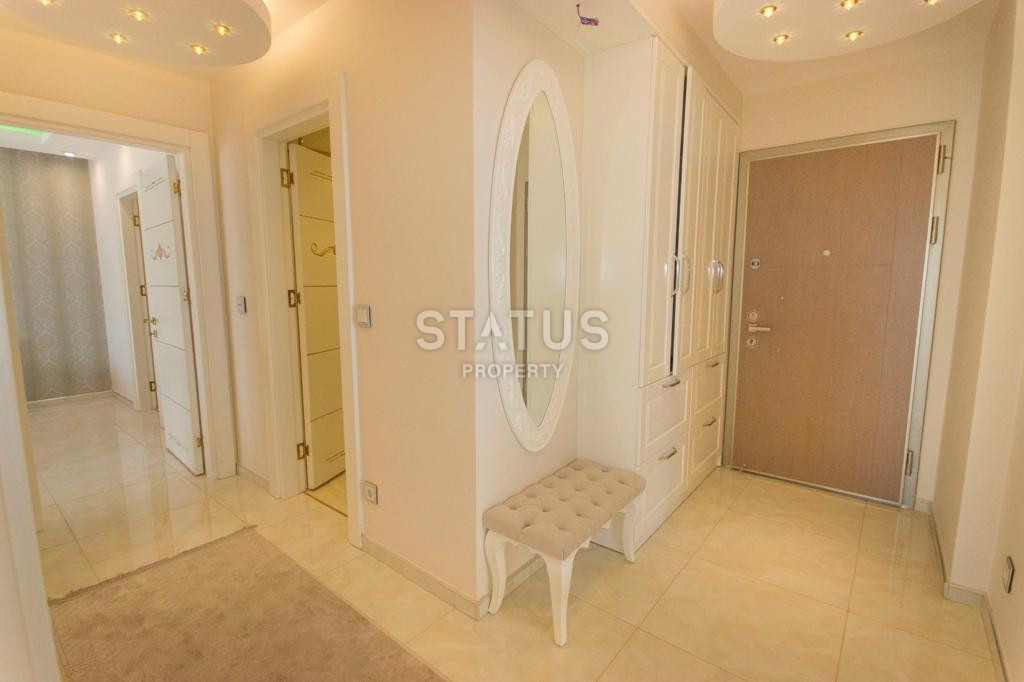 Apartment 2+1 premium class with a panorama of the sea and the fortress, 131 m2 in Mahmutlar. фото 9