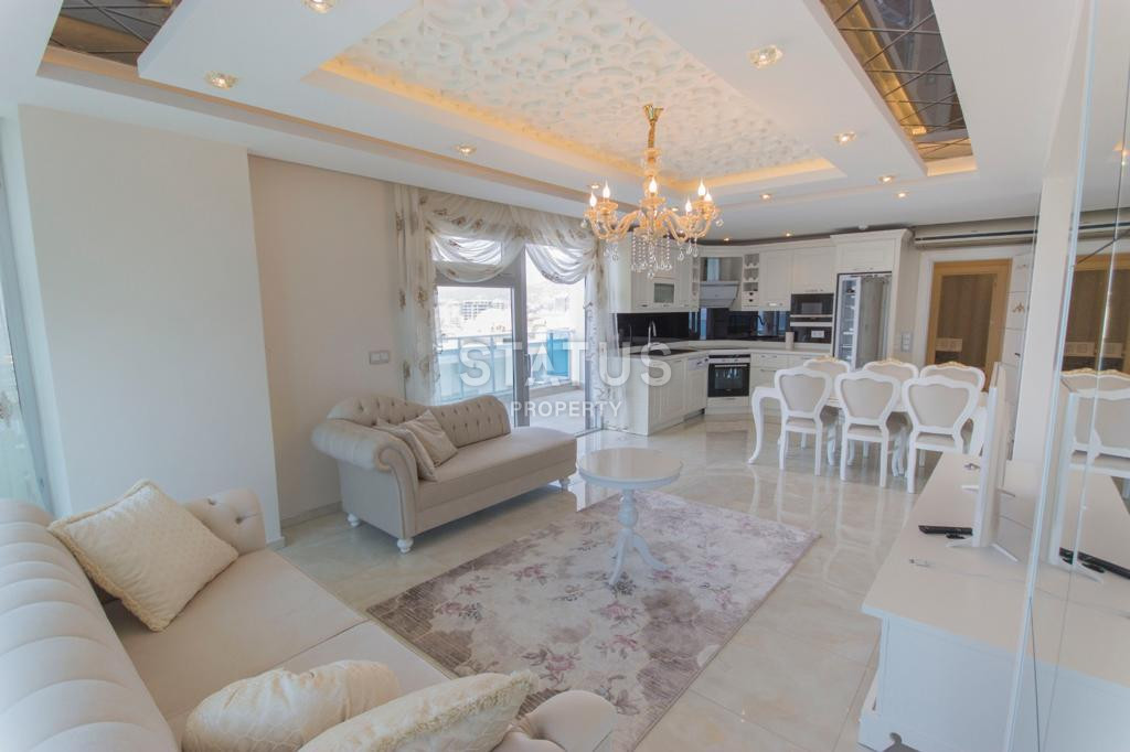 Apartment 2+1 premium class with a panorama of the sea and the fortress, 131 m2 in Mahmutlar. фото 12