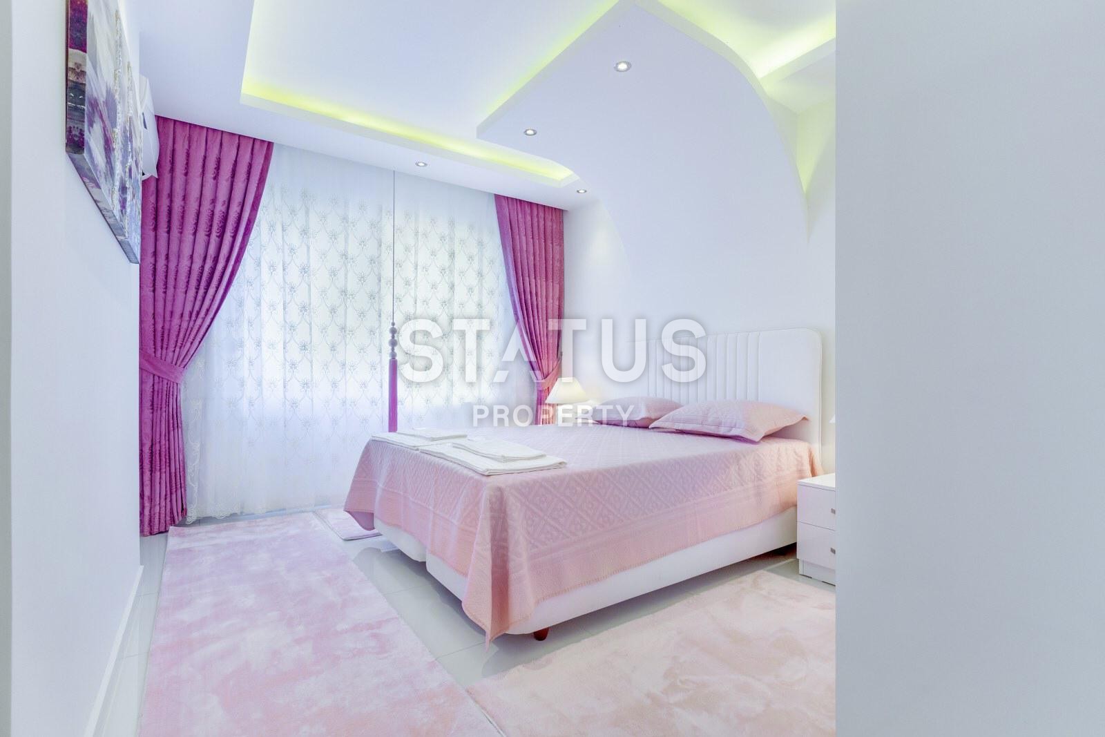 Новые меблированные трехкомнатные апартаменты в комплексе класса люкс, 110 кв. м. фото 9