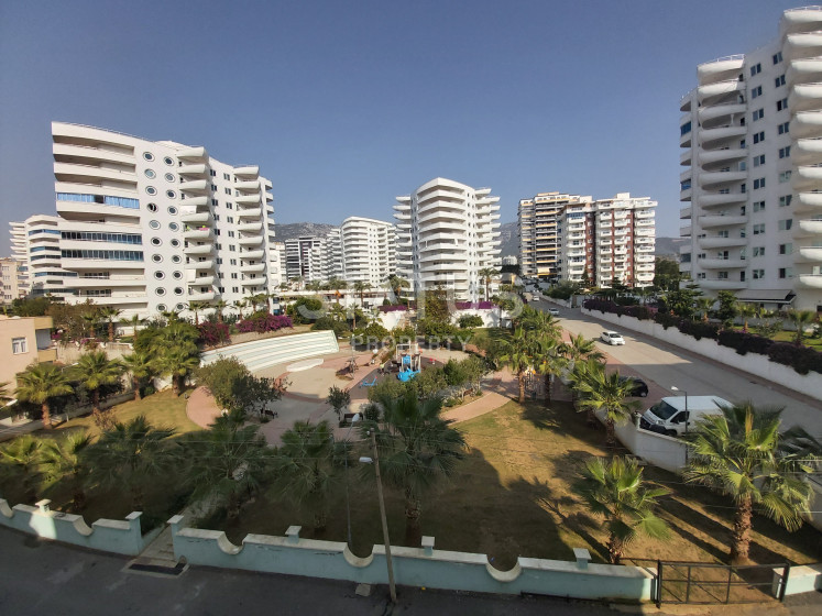 Просторные апартаменты 2+1 в районе Махмутлар, 125 м2 фото 1