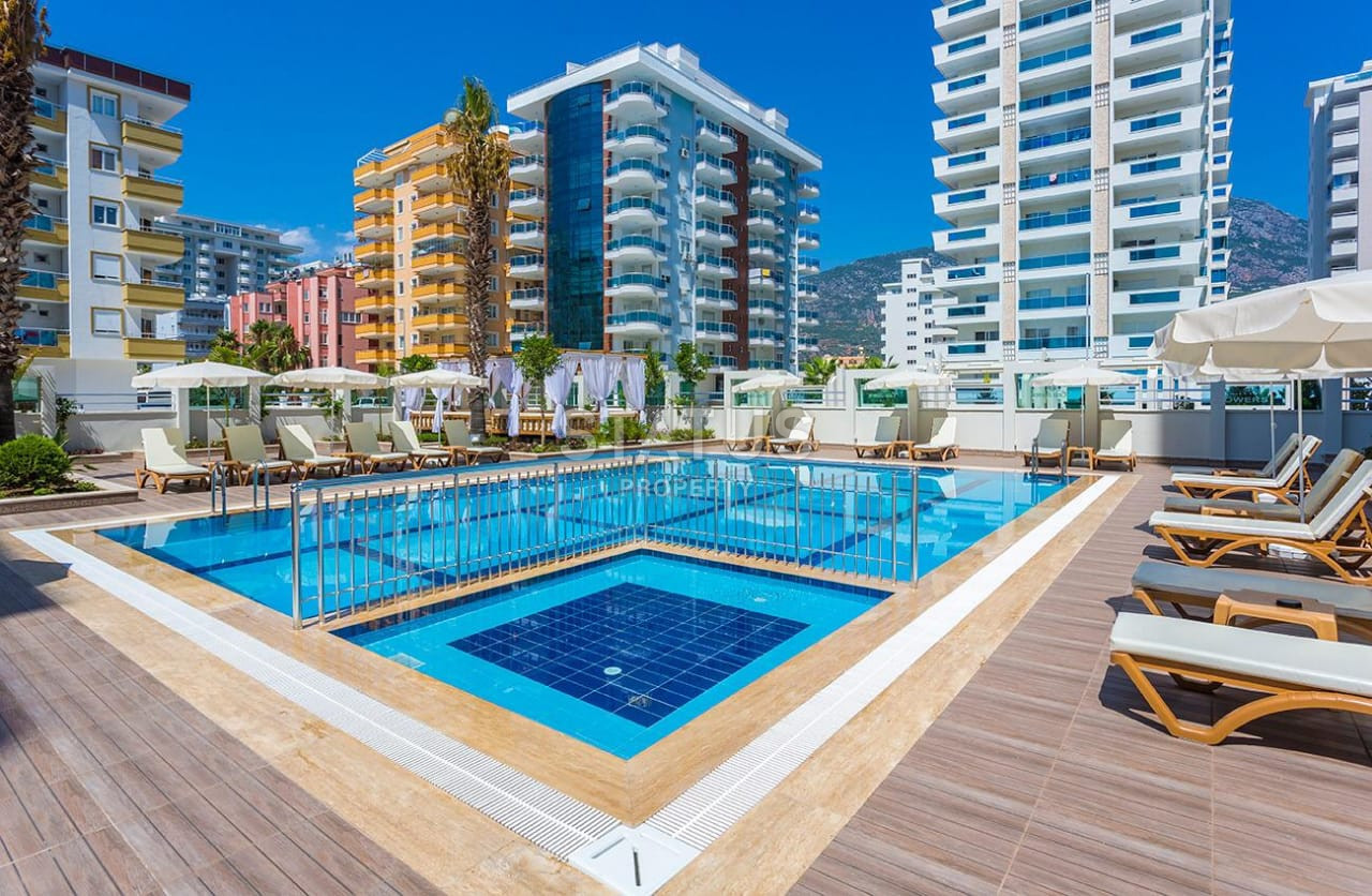 Квартира 1+1 с мебелью в центре Махмутлара, 68 м2 фото 1
