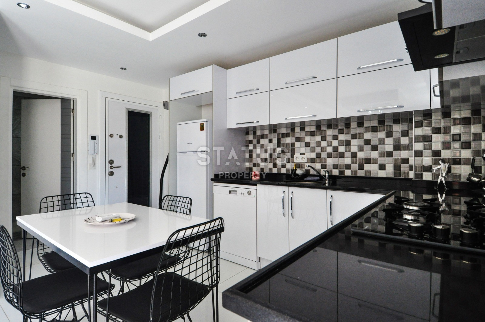 Уютная квартира планировки 1+1 с мебелью в Кестеле, 68 м2 фото 3