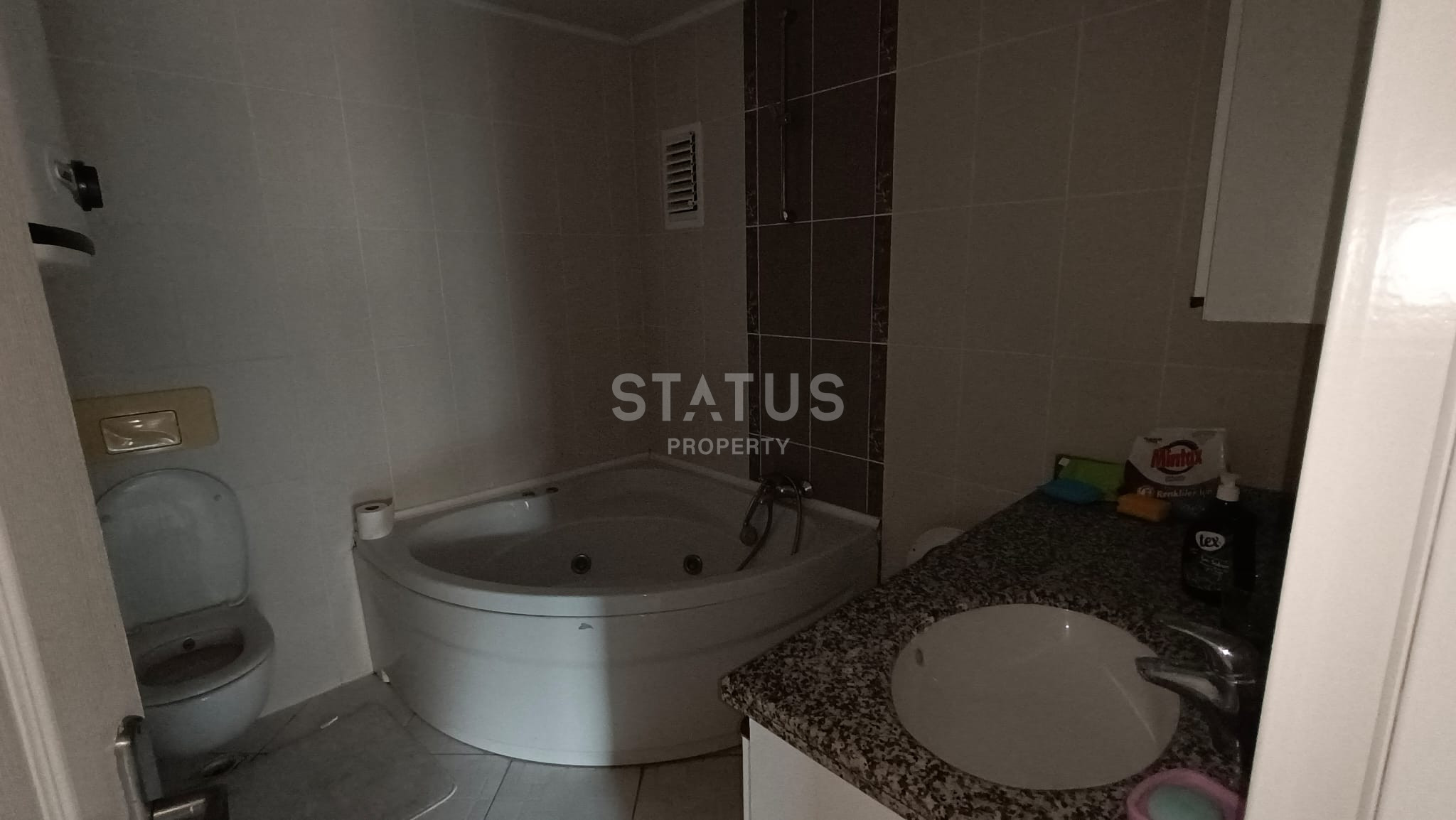 Furnished 2+1 apartment in Mahmutlar, 110m2 фото 17