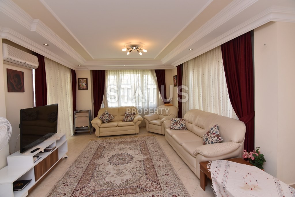 Трехкомнатные апартаменты в Махмутларе, Алания, хорошая мебель, недалеко от моря, 120 м2 фото 3