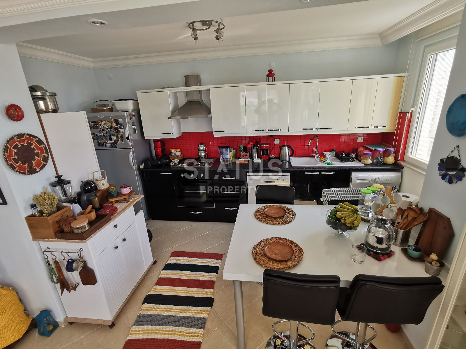 View three-room apartment in Mahmutlar with furniture and appliances, 120m2 фото 3