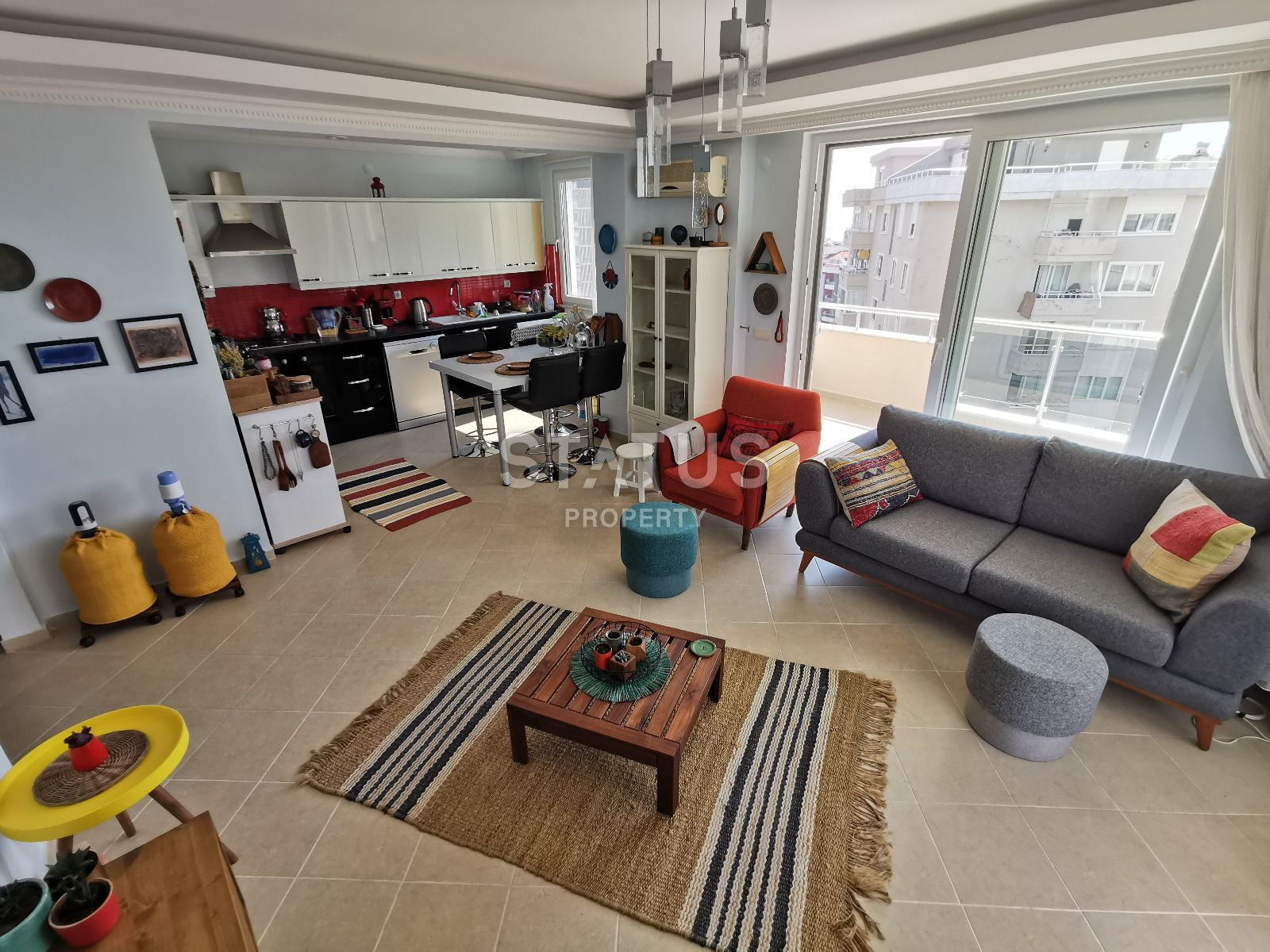 View three-room apartment in Mahmutlar with furniture and appliances, 120m2 фото 6