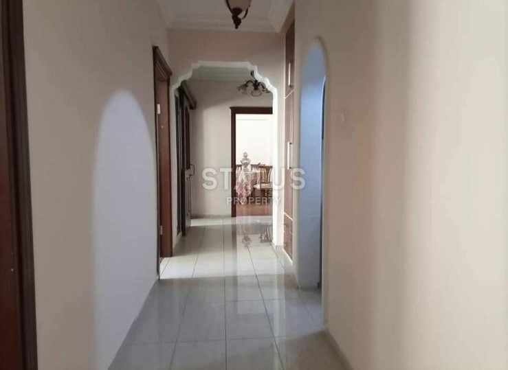 Budget apartment 2+1 two minutes from the sea, 115 m2. Center, Alanya. фото 4