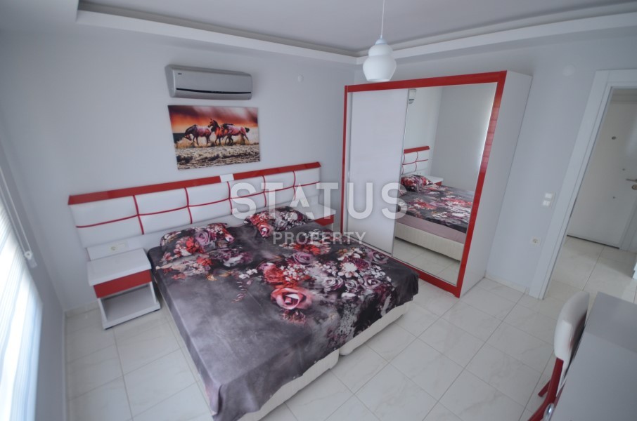 Отличная меблированная двухкомнатная квартира с видом на горы, 70 кв. м. фото 5