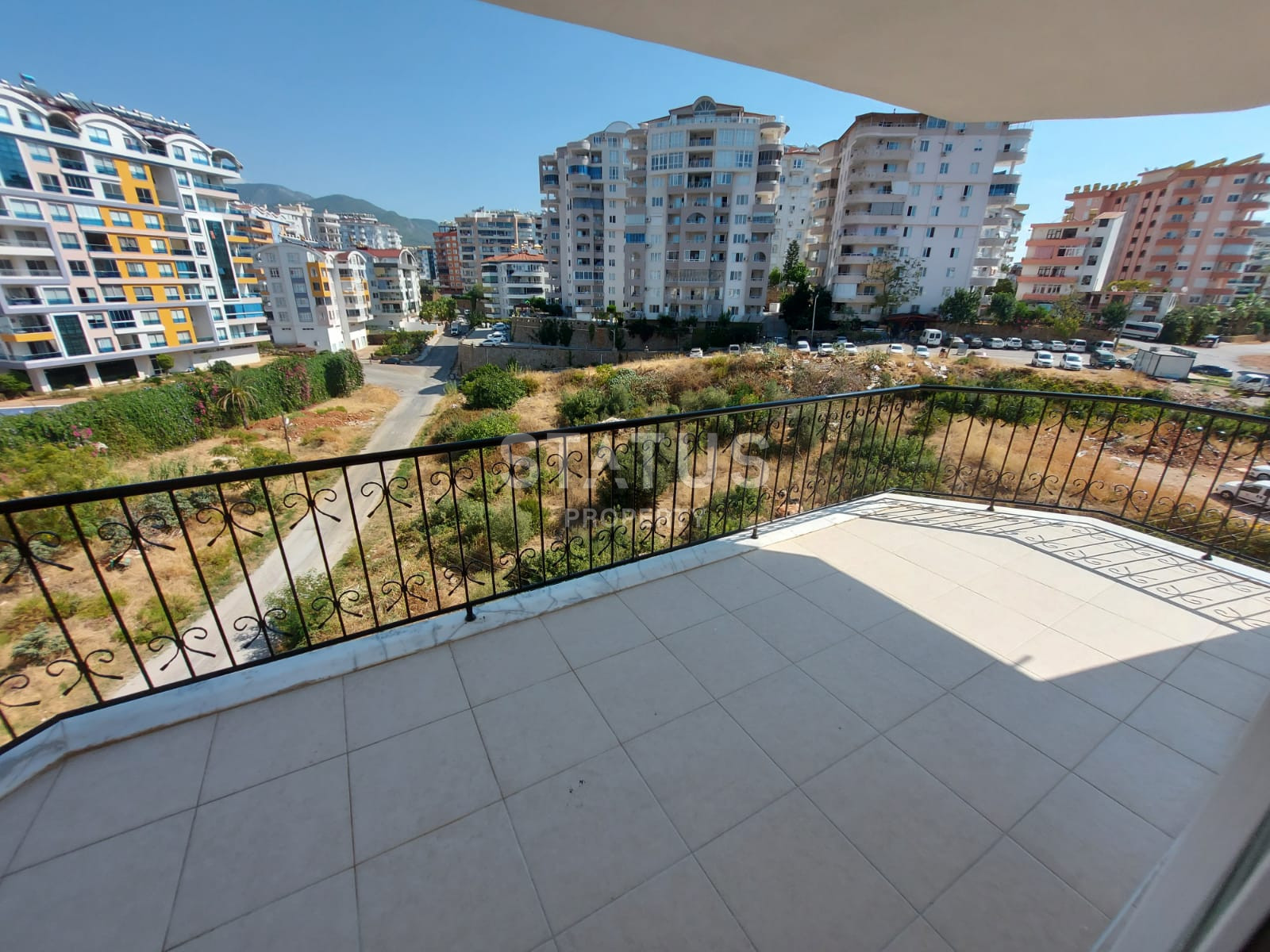 Апартаменты в 200 метрах от моря в районе Тосмур, 110 м2 фото 14