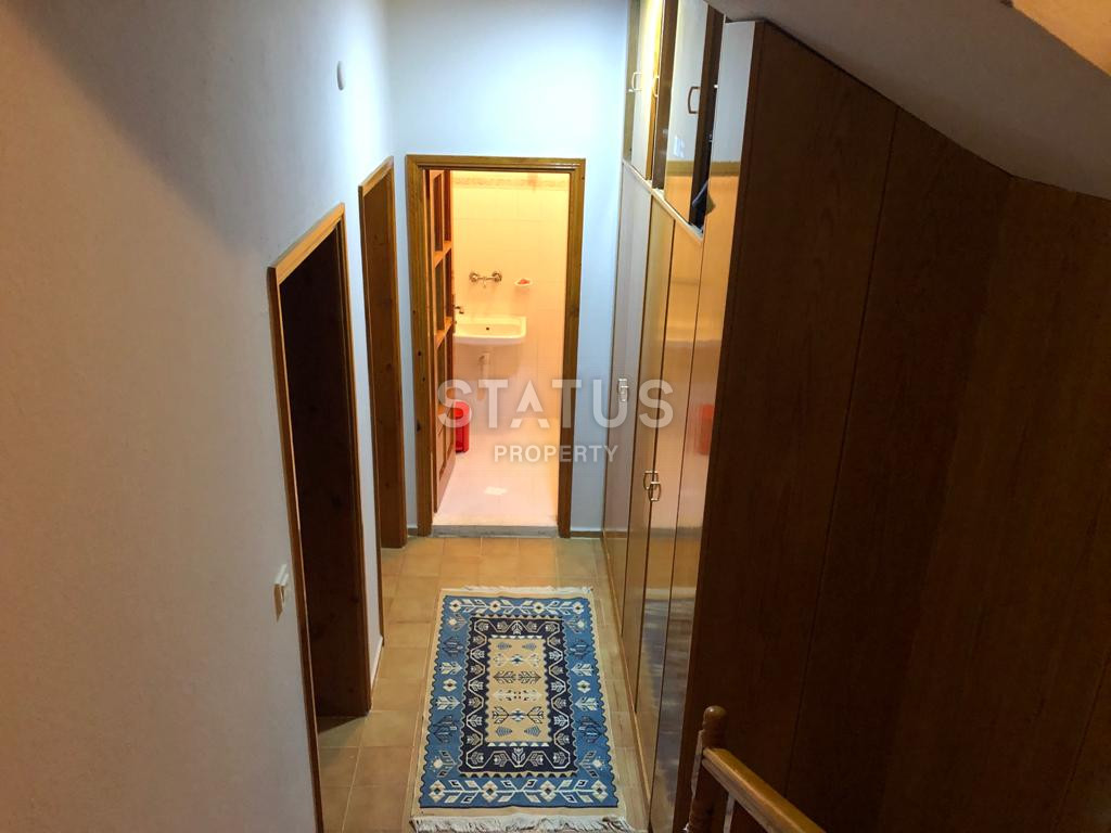 Two villas 3+1 with sea views in Demirtas, 220 m2. фото 21