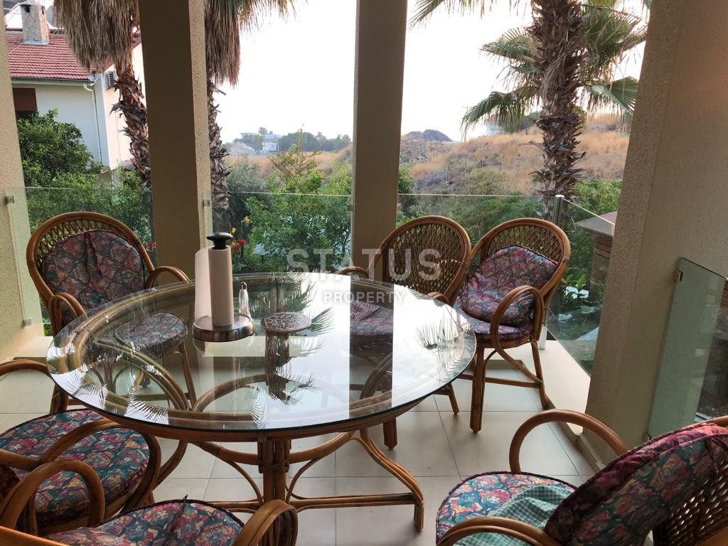 Two villas 3+1 with sea views in Demirtas, 220 m2. фото 27