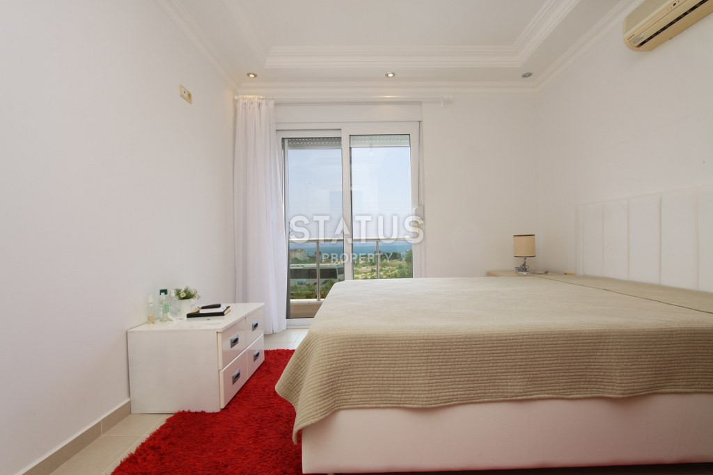 Трехкомнатная квартира с видом на море в центре города, 90 м2 фото 9