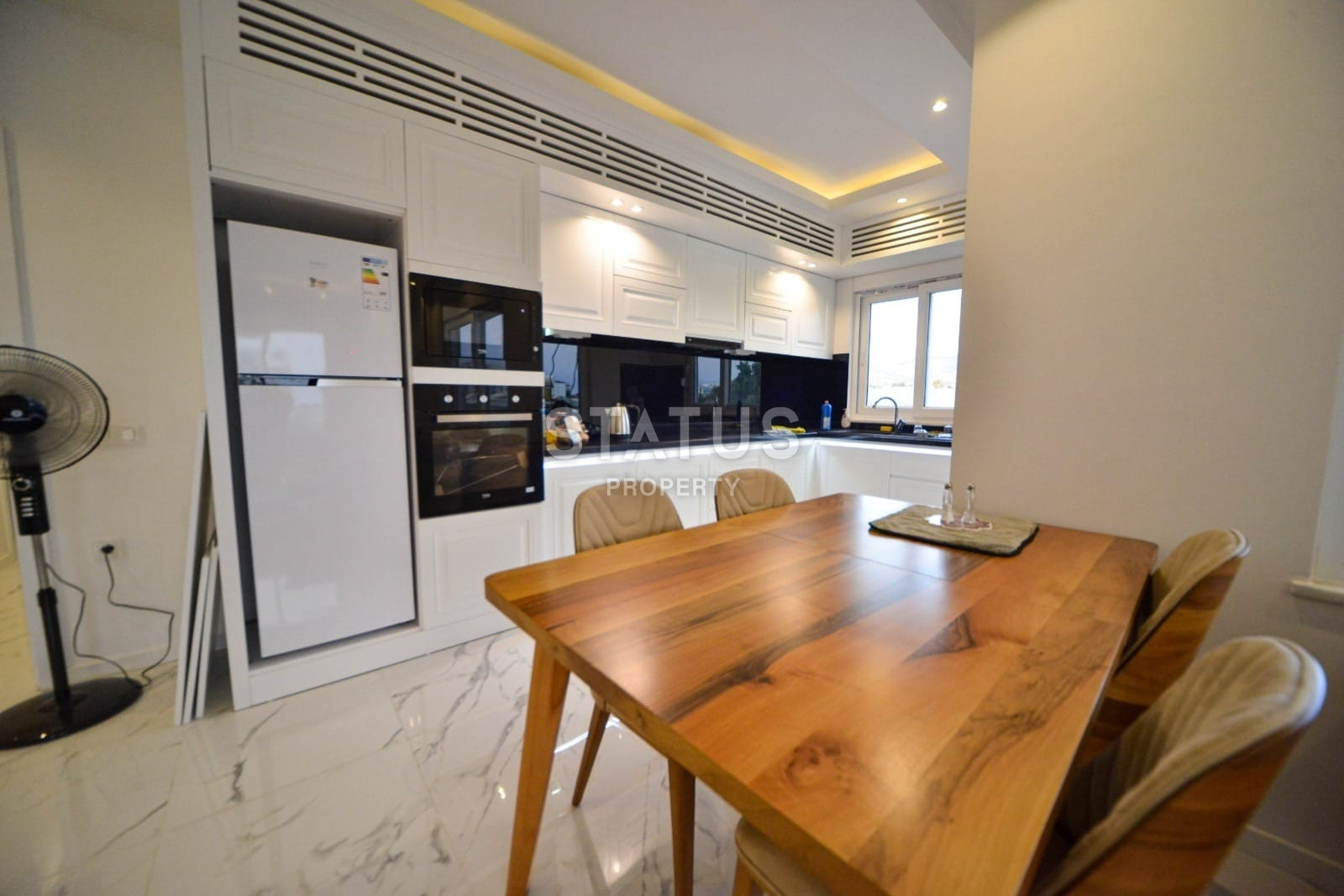 Шикарные апартаменты большой площади в новом современном комплексе фото 15