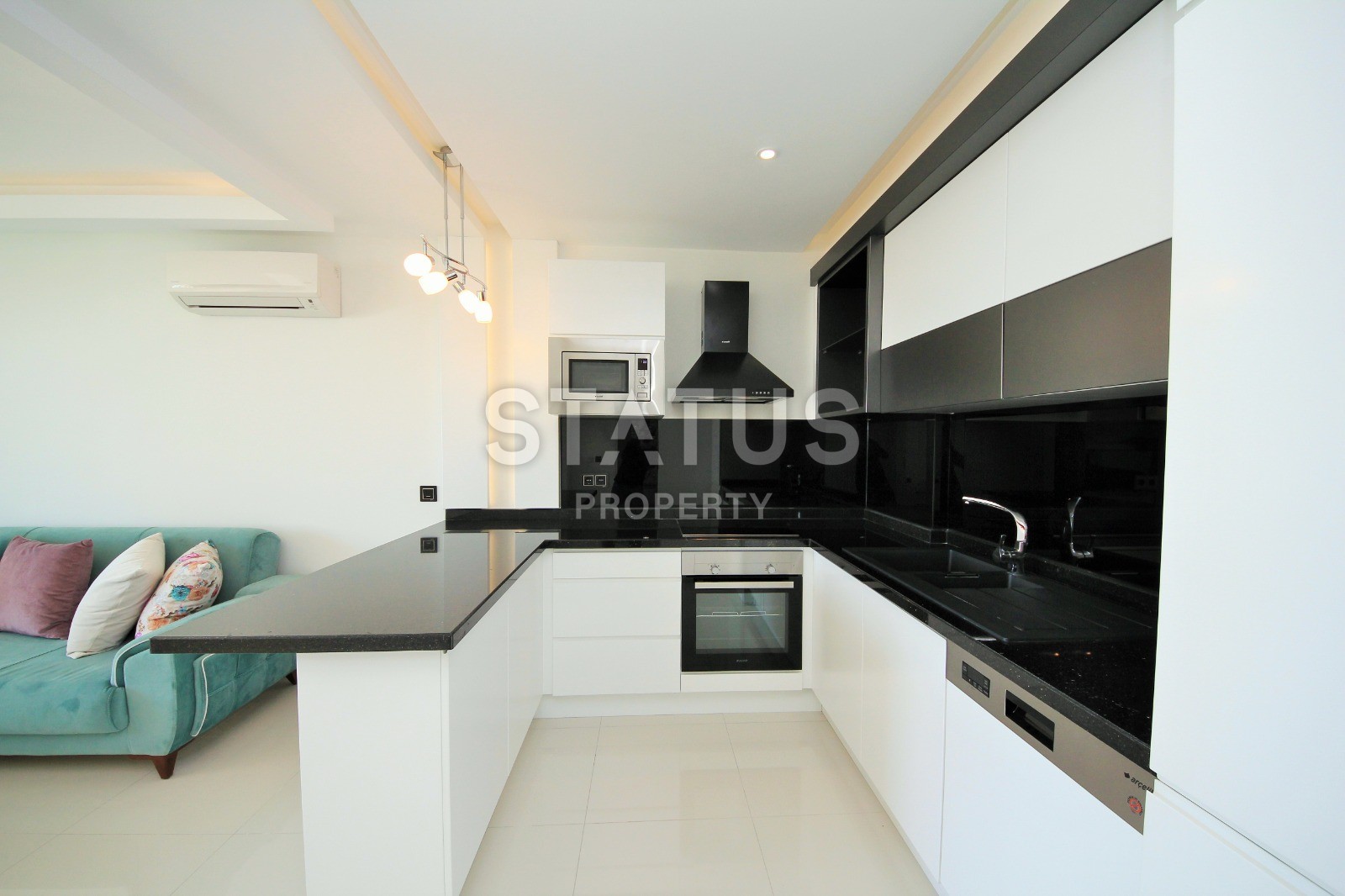 Luxury apartments! Direct sea view! Complex on the first line in Kargicak 70 sq.m. фото 25