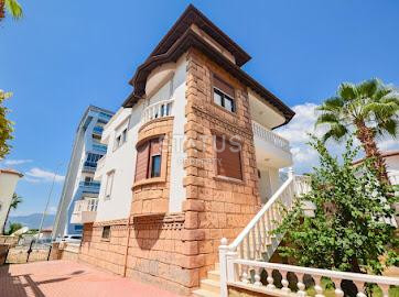 Вилла планировки 5+1 с бассейном под Гражданство Турции, 385м.кв фото 5