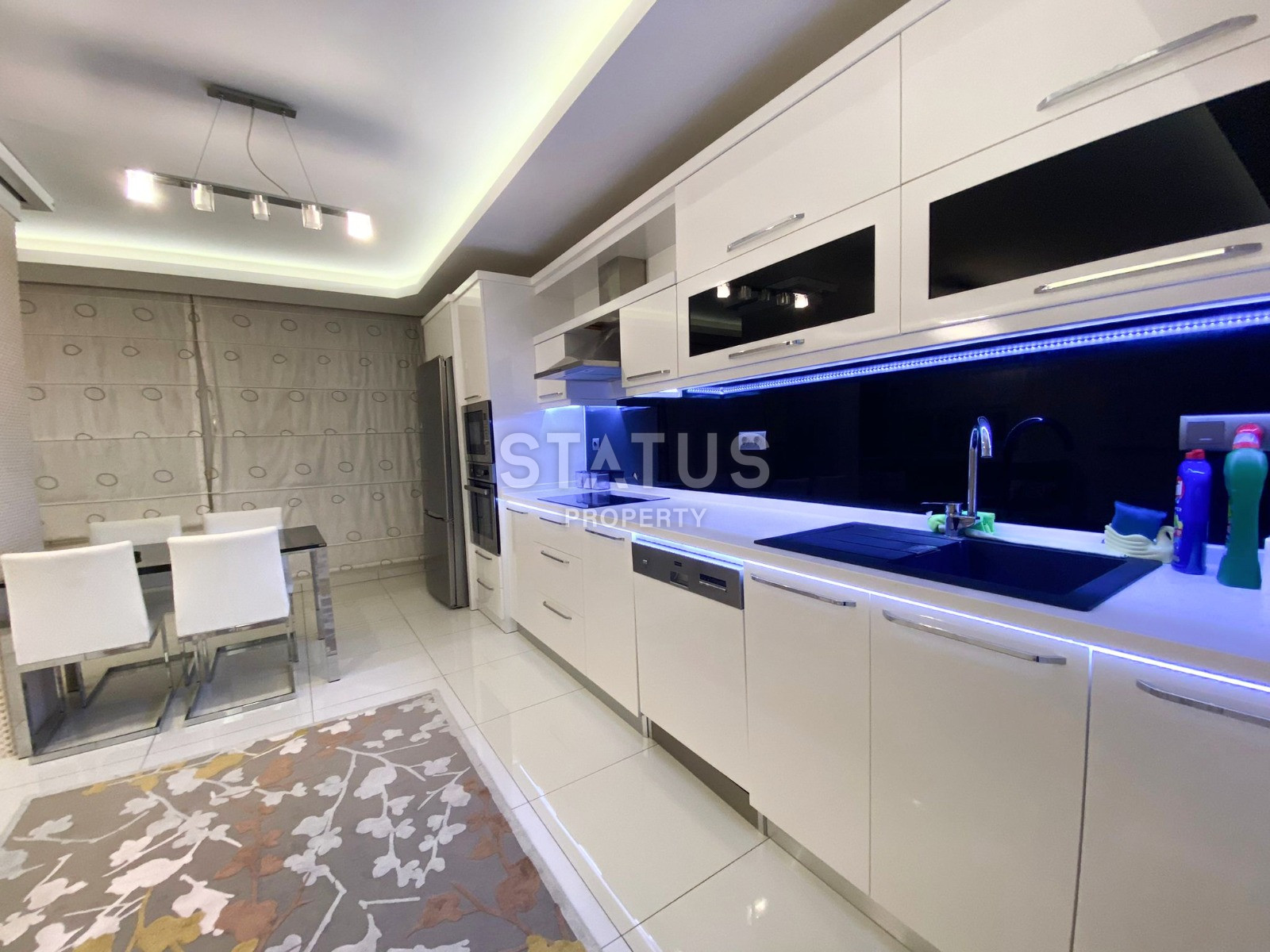 Apartment 1+1 in the center of Alanya, 80 sq.m. фото 14