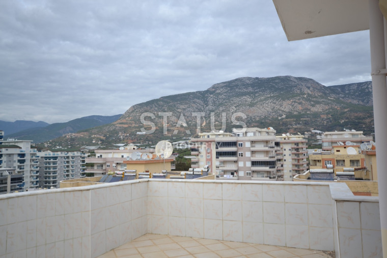 Огромный пентхаус с видом на море и горы в Махмутларе. фото 1