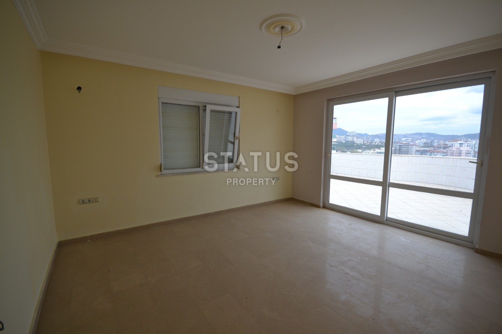 Огромный пентхаус с видом на море и горы в Махмутларе. фото 15