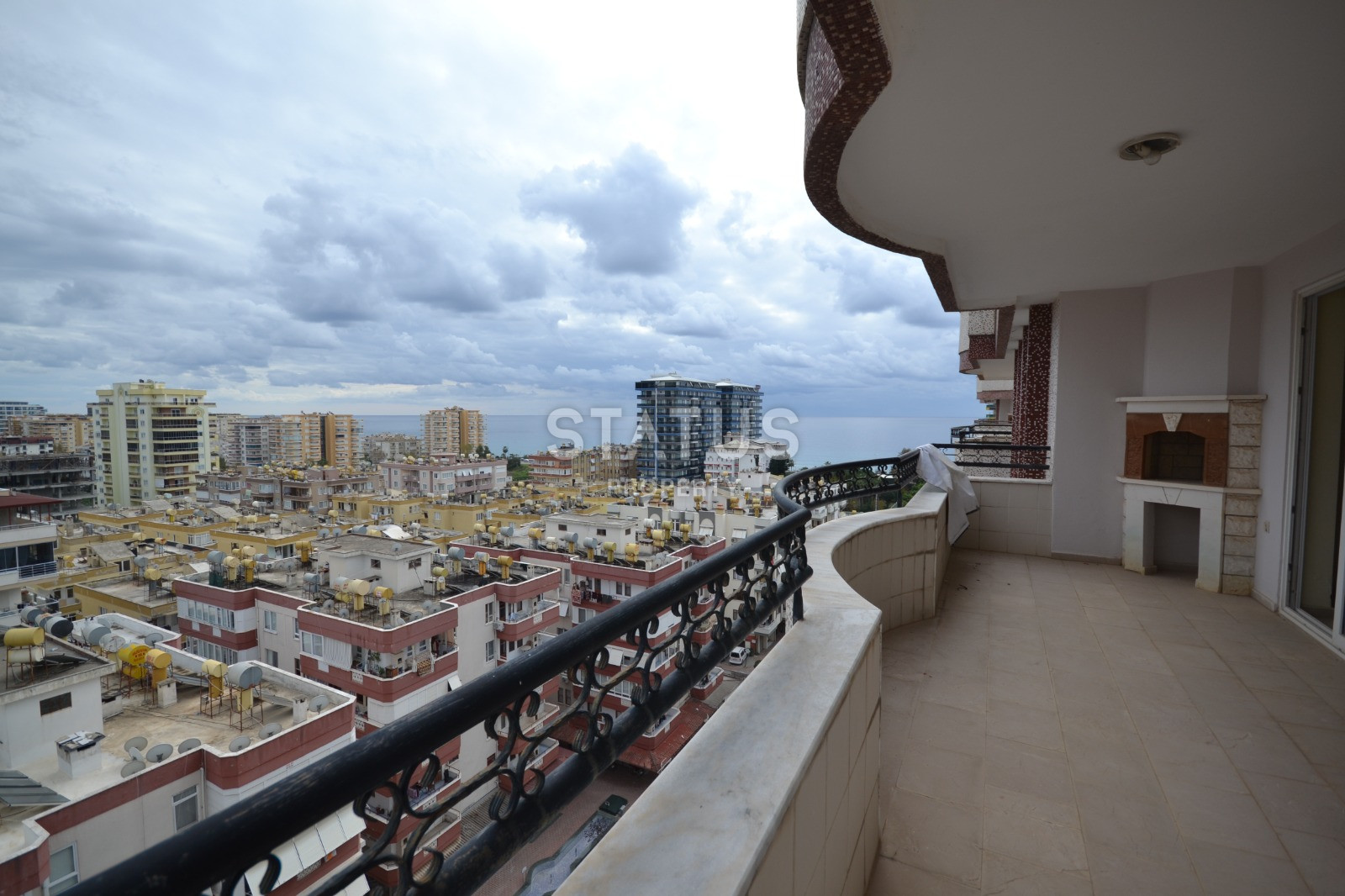 Огромный пентхаус с видом на море и горы в Махмутларе. фото 36