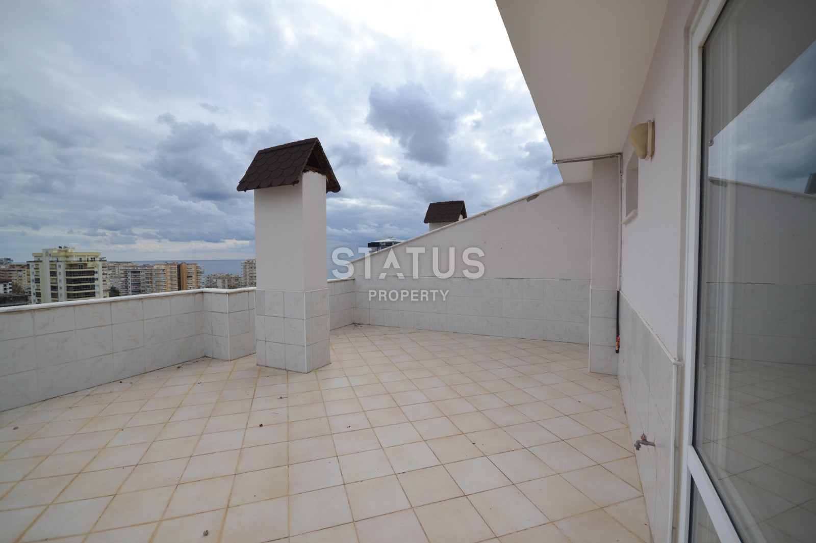 Огромный пентхаус с видом на море и горы в Махмутларе. фото 47