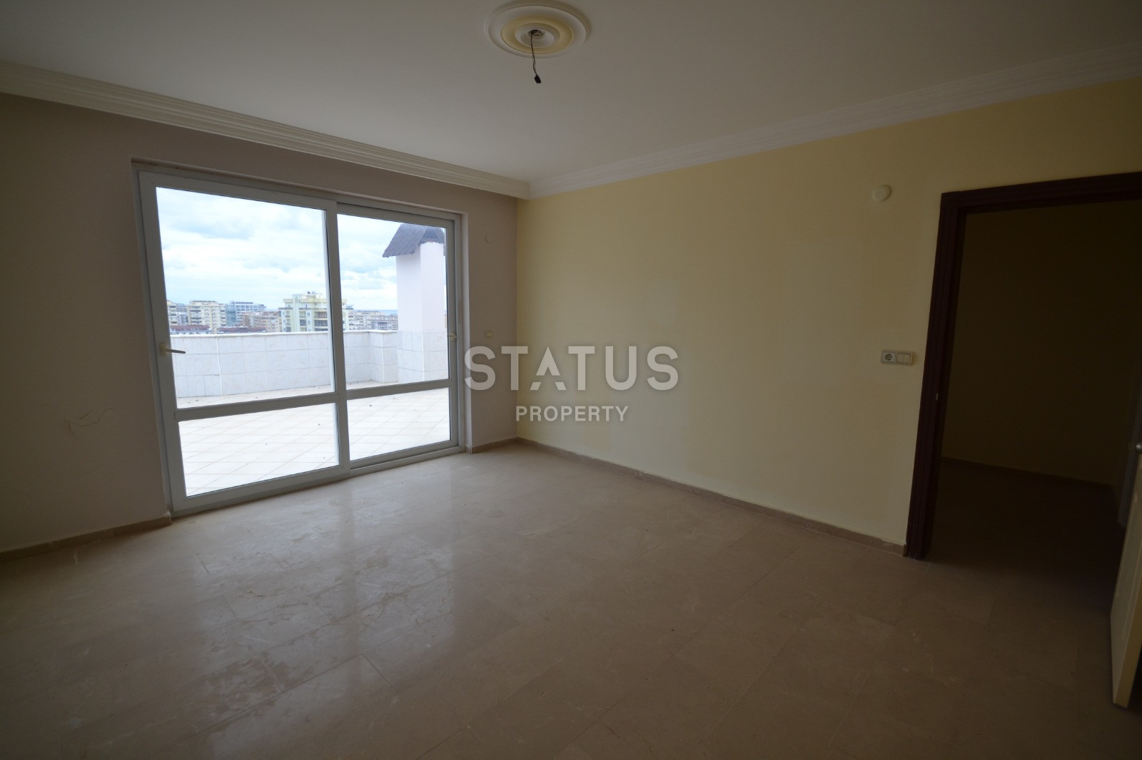 Огромный пентхаус с видом на море и горы в Махмутларе. фото 49