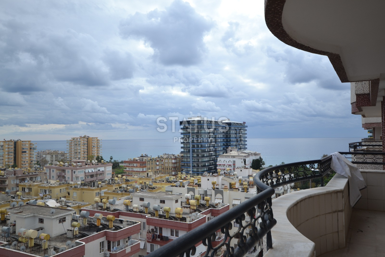 Огромный пентхаус с видом на море и горы в Махмутларе. фото 58