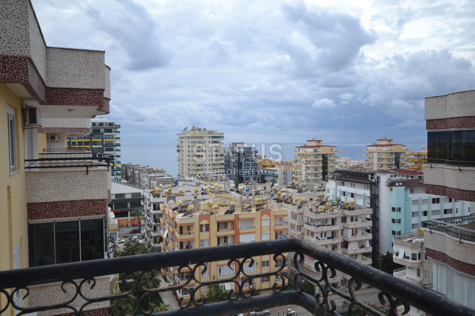 Огромный пентхаус с видом на море и горы в Махмутларе. фото 78