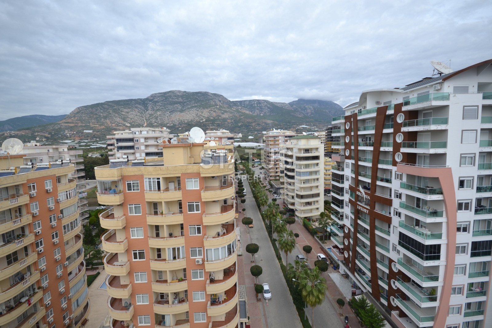 Огромный пентхаус с видом на море и горы в Махмутларе. фото 79